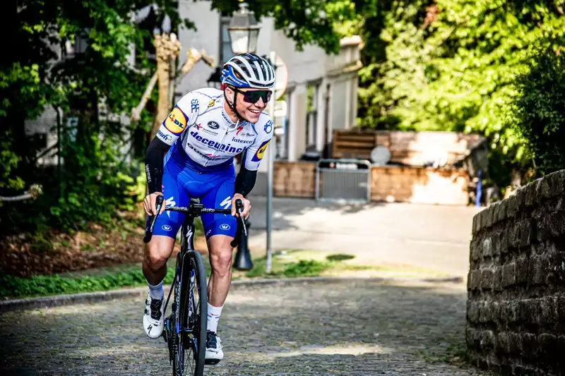Evenpoel should ride cyclocross, de Veerminck says.