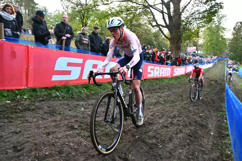 Femme van Empel aims for Spring Classic with new teammate Marianne Foss in 2023.