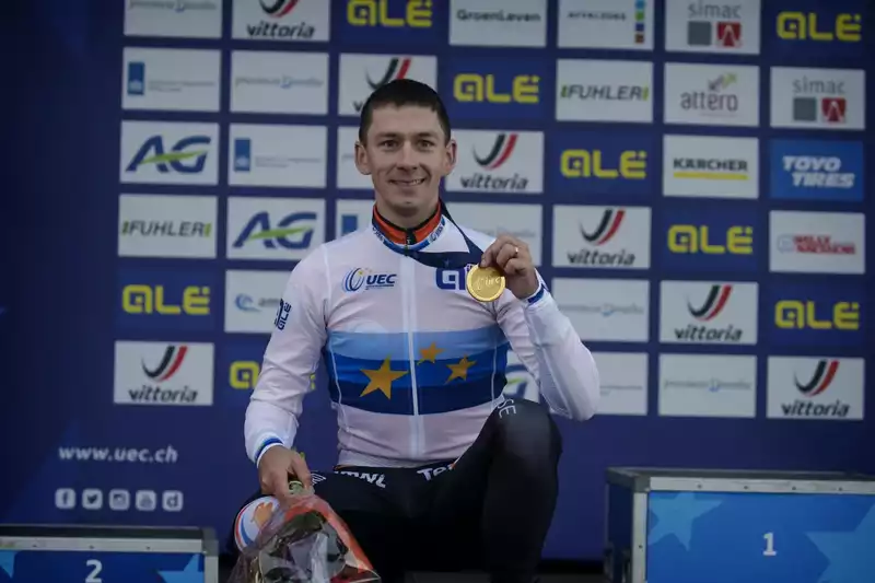 Van der Haar, Vos, Van Empel among favourites for cyclo-cross European title