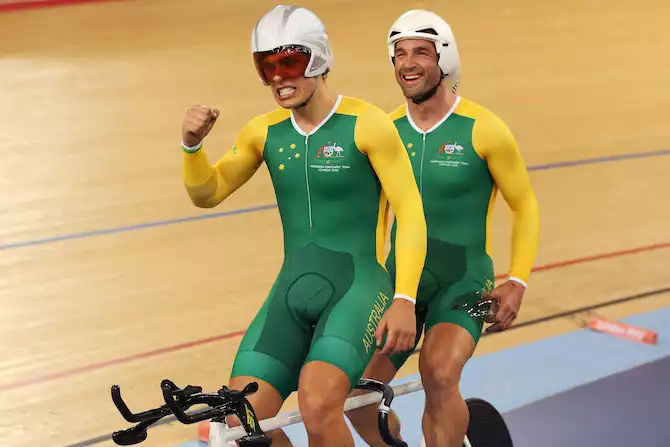 Australian Paralympic Champion Kieran Modra dies after colliding with a car.