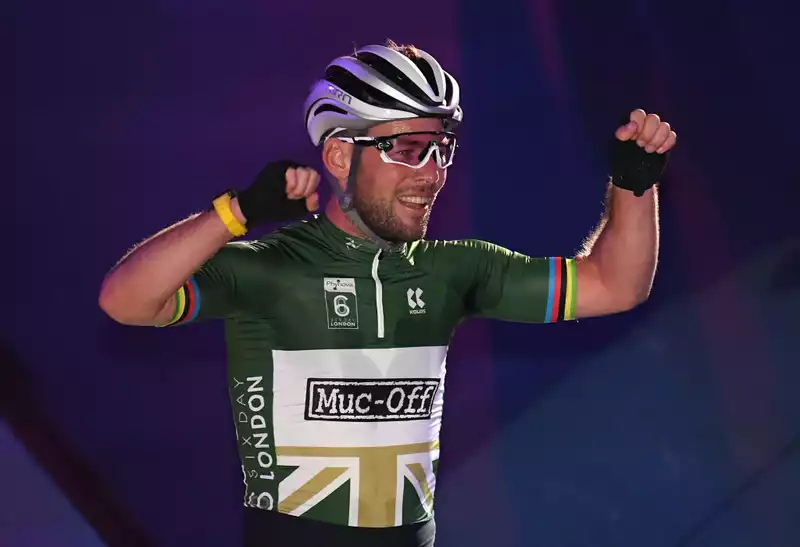 Cavendish wins the London 6-Day Race.