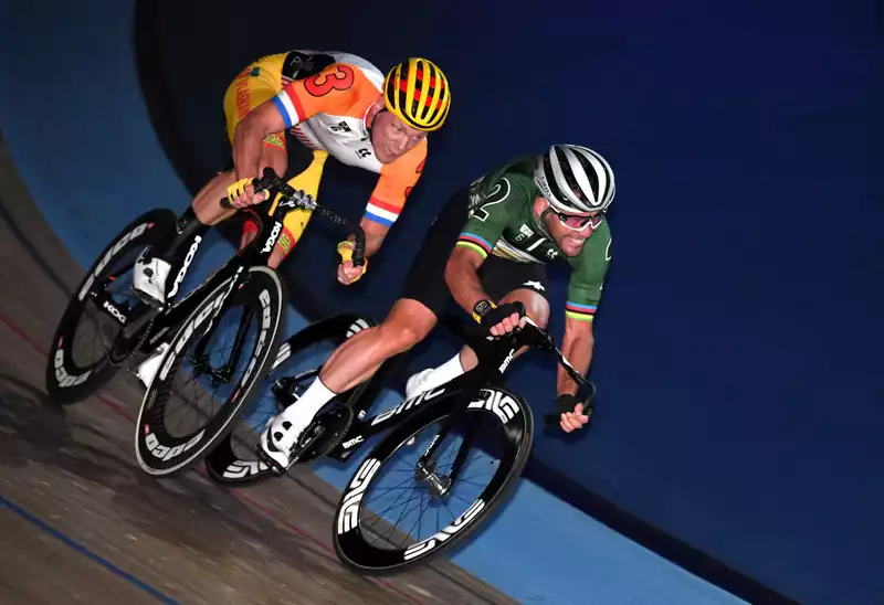 Mark Cavendish and Owain Doull move up in the standings.