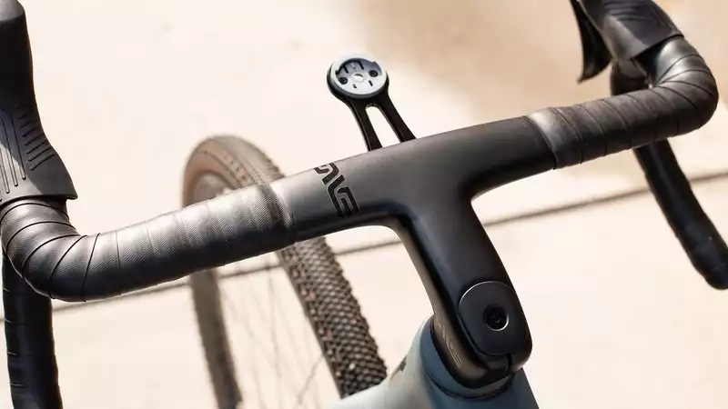 Enve's new all-road cockpit is launched.